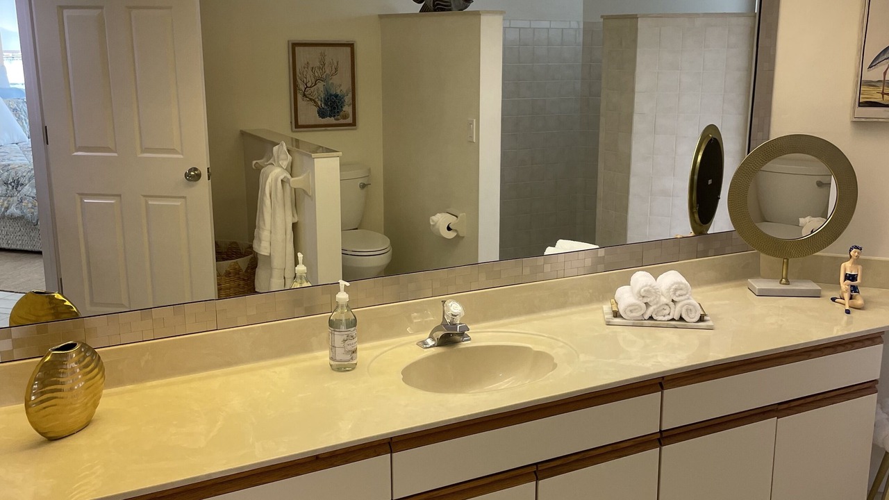 Photo of Bathroom in Naples