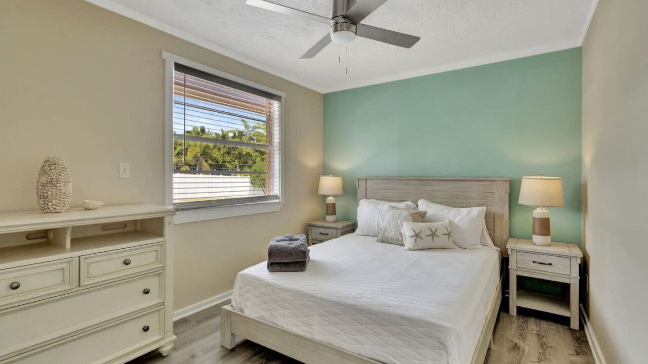 Photo of Bedroom in Indian River Estates