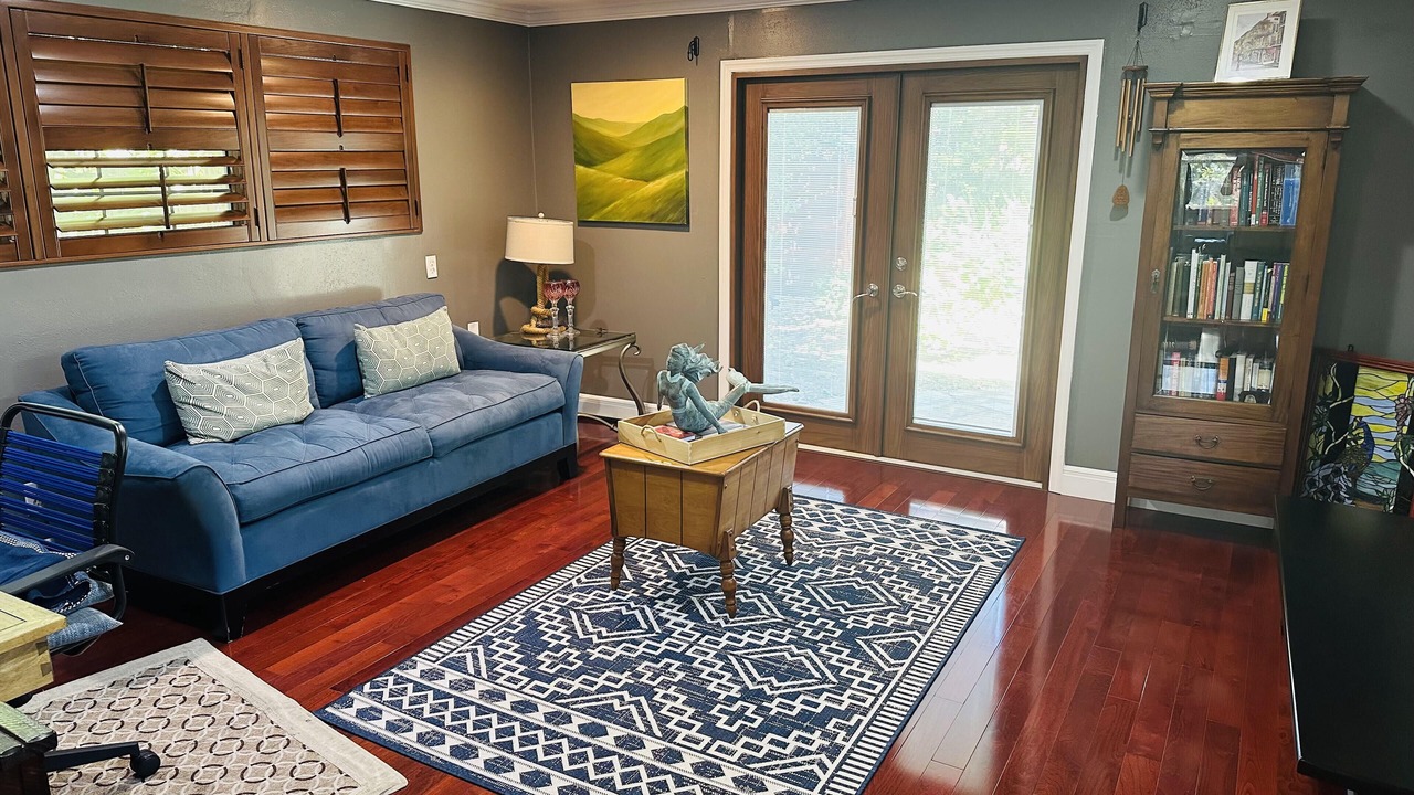 Photo of Bedroom in Central Beach