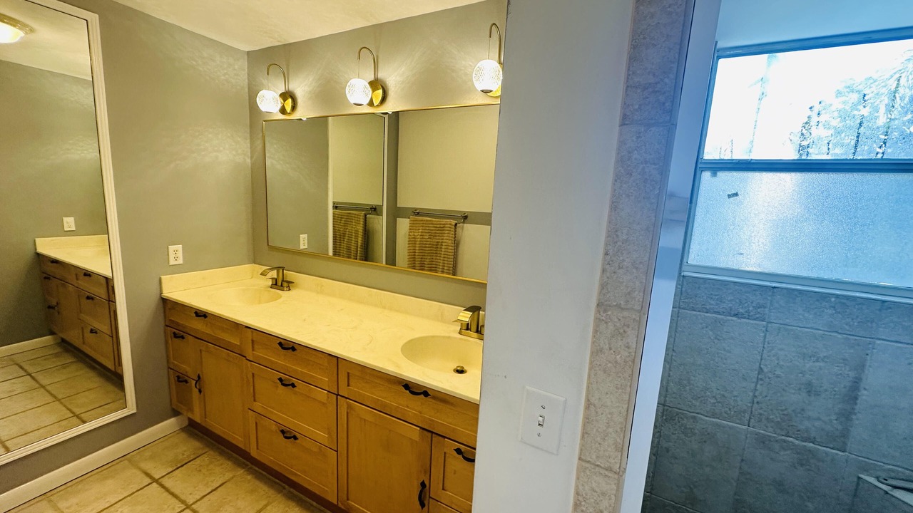 Photo of Bathroom in Central Beach