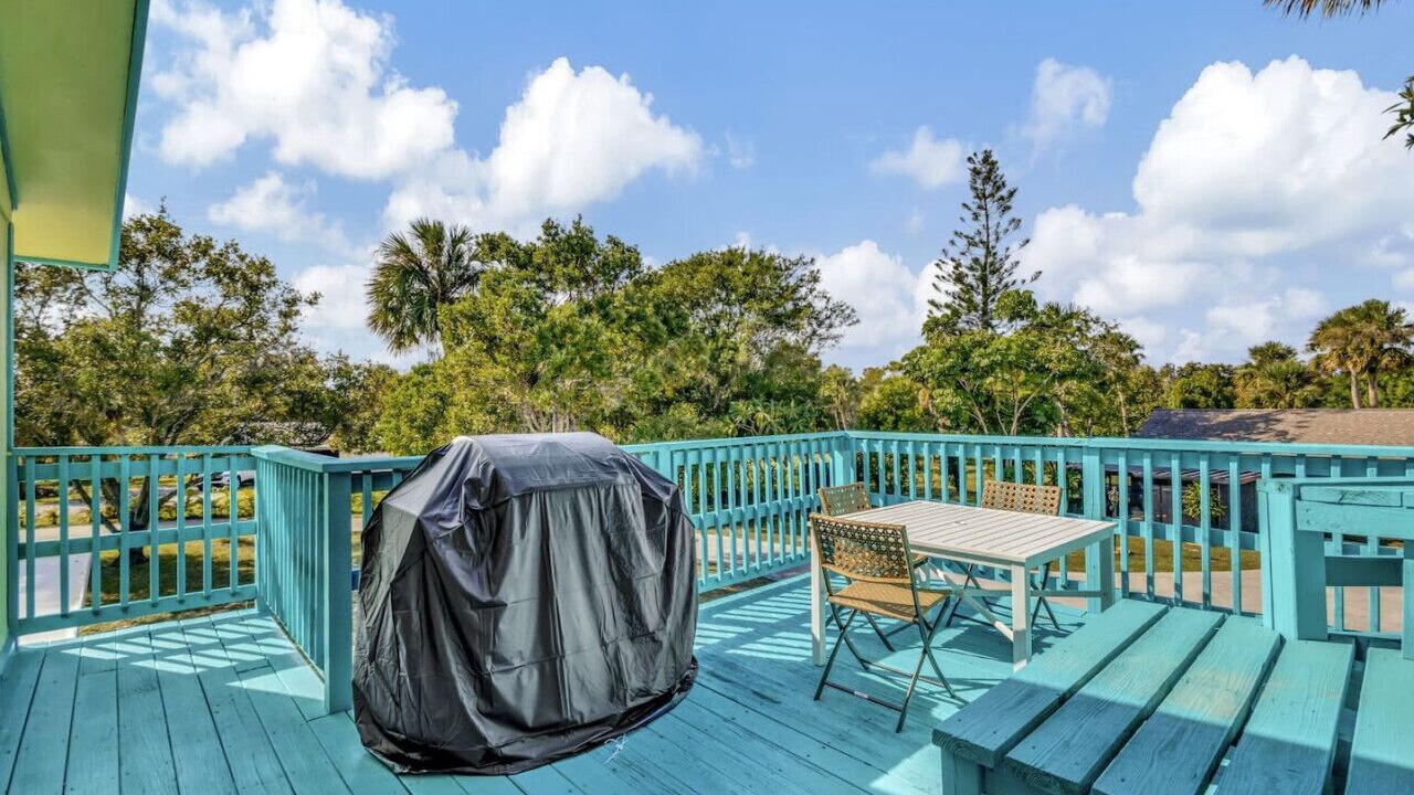 Photo of Outdoor in Indian River Estates