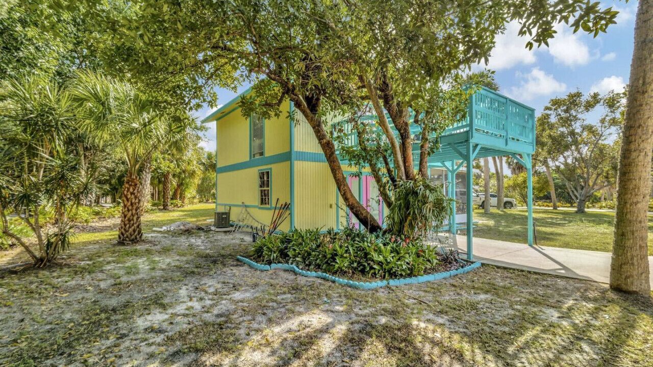 Photo of Outdoor in Indian River Estates