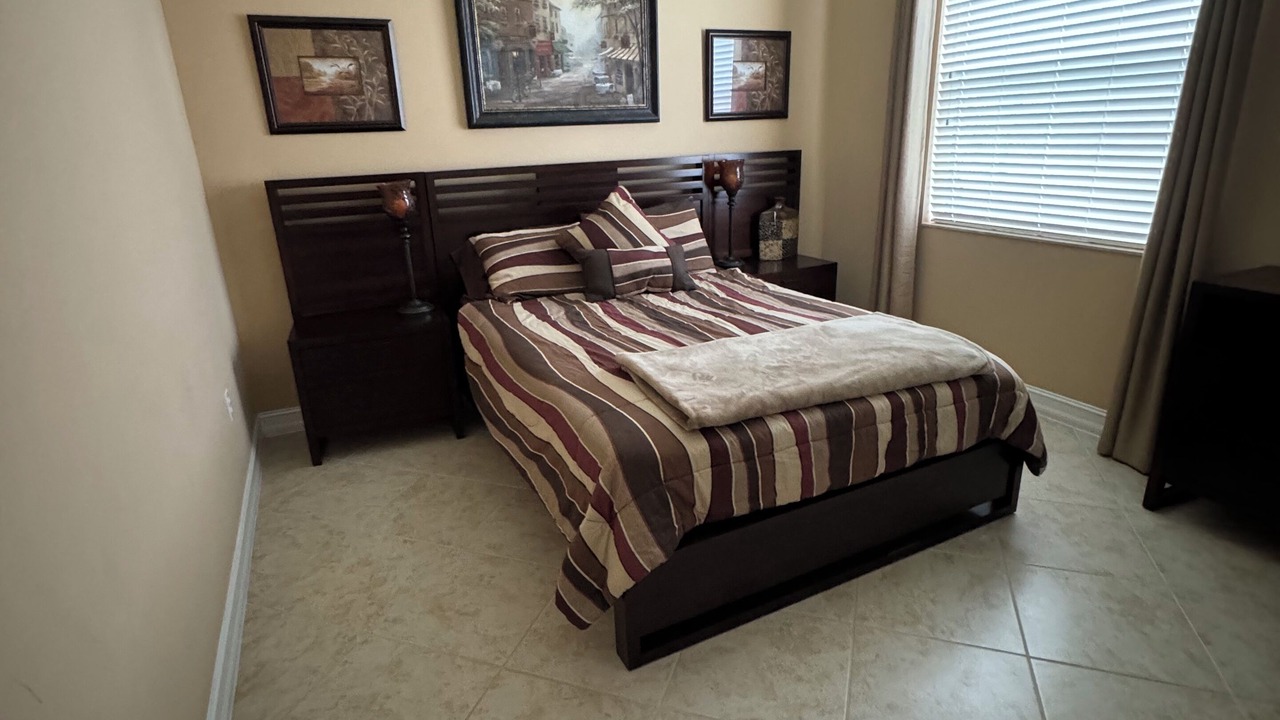 Photo of Bedroom in Naples