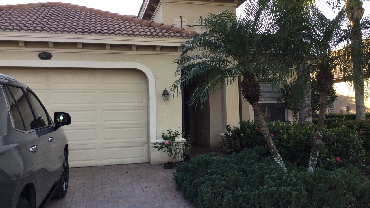 Photo of Outdoor in Naples