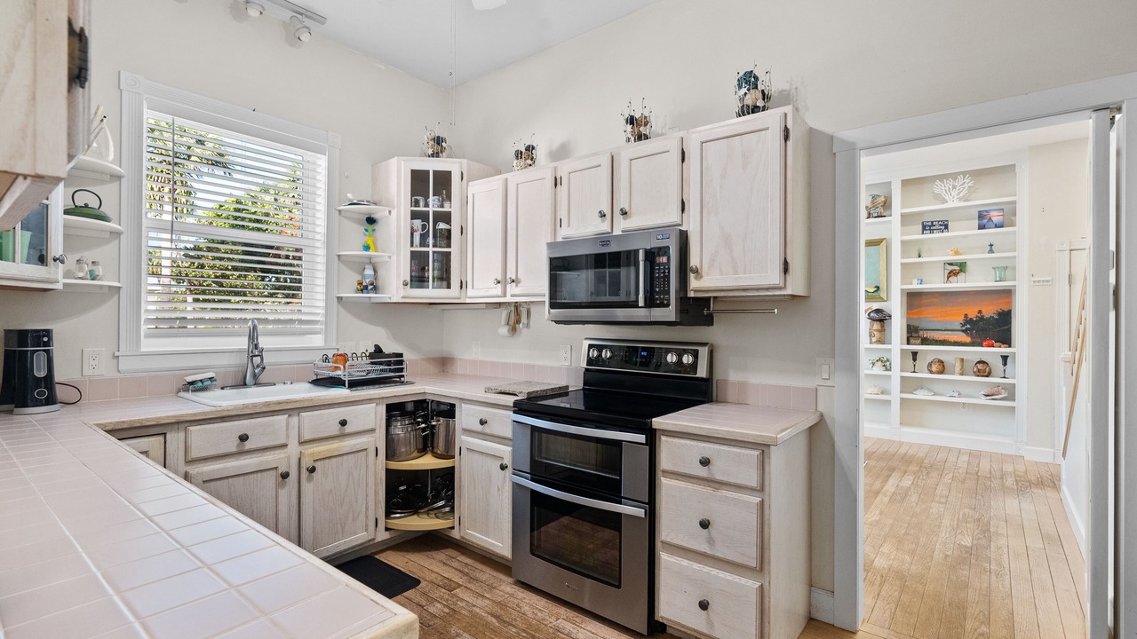 Photo of Kitchen in Indian River Estates