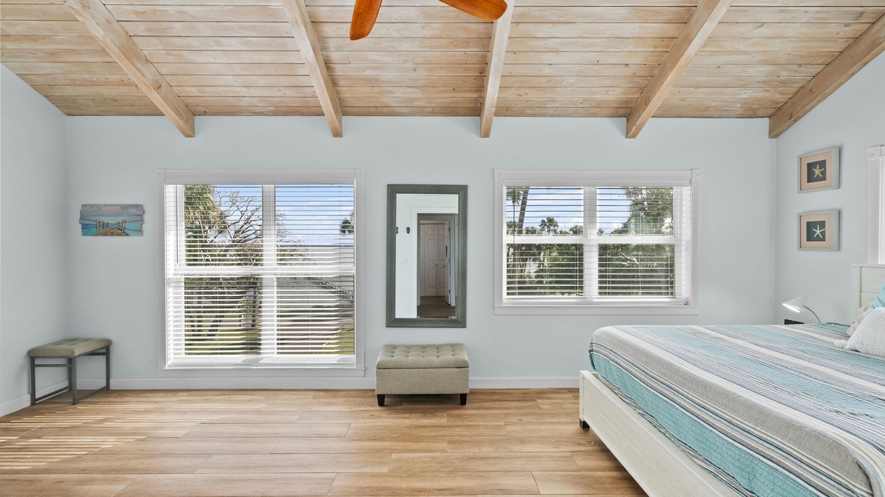 Photo of Bedroom in Indian River Estates