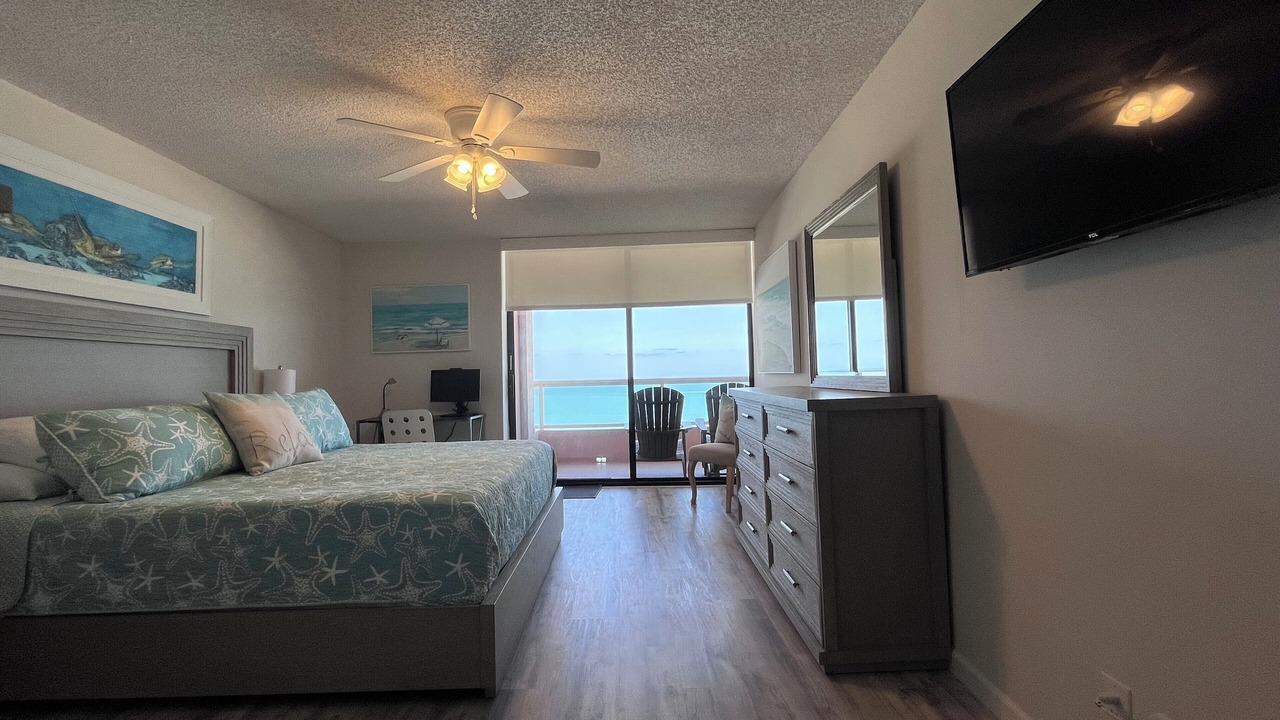 Photo of Bedroom in Sand Key