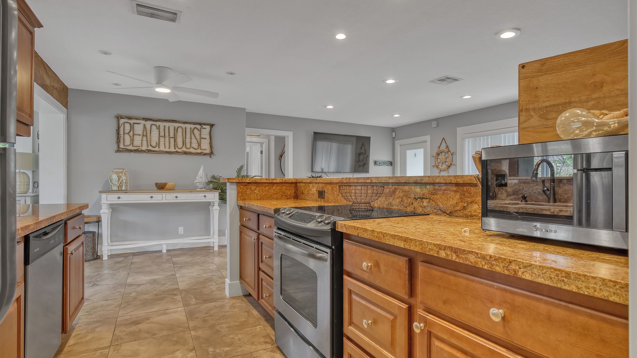 Photo of Kitchen in Juno Beach