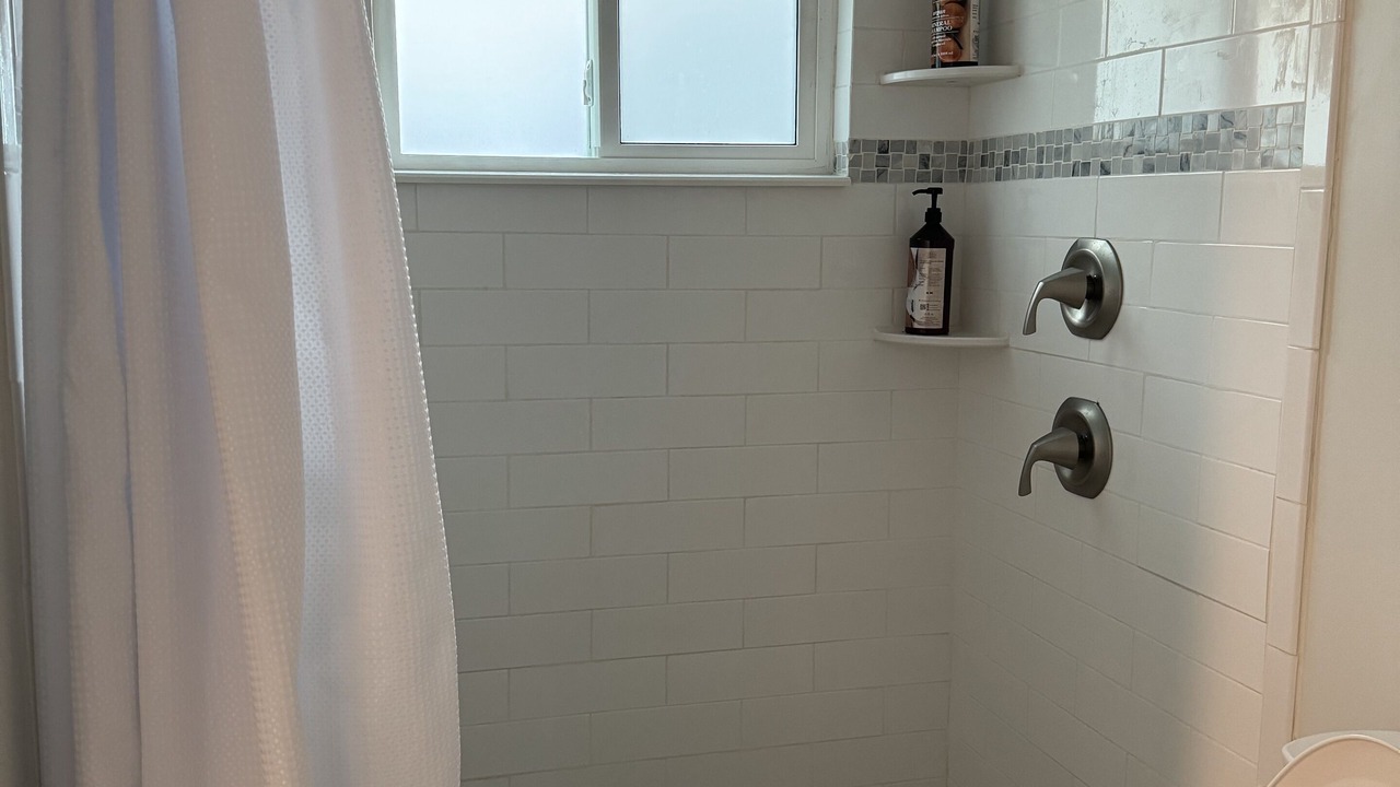 Photo of Bathroom in Laurel