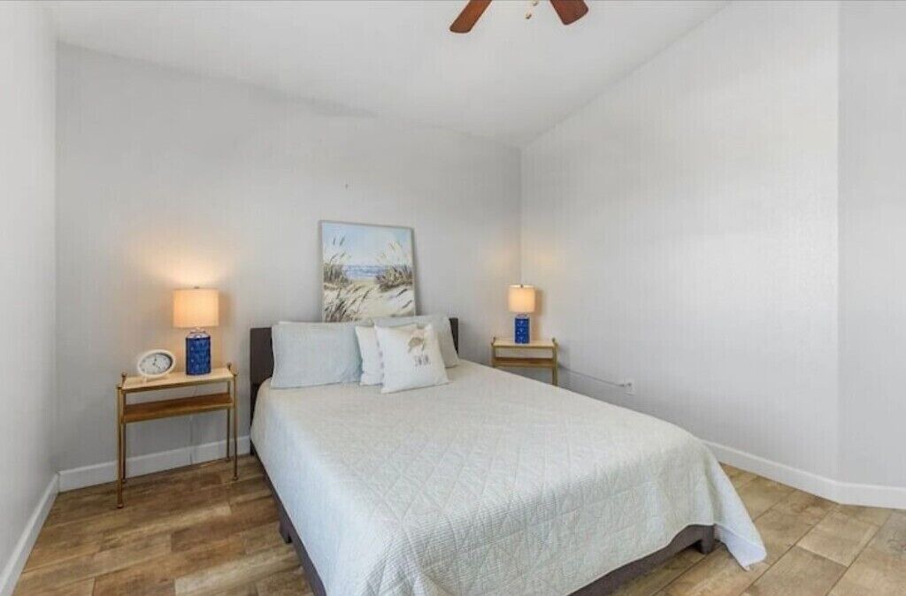 Photo of Bedroom in Jacarandas