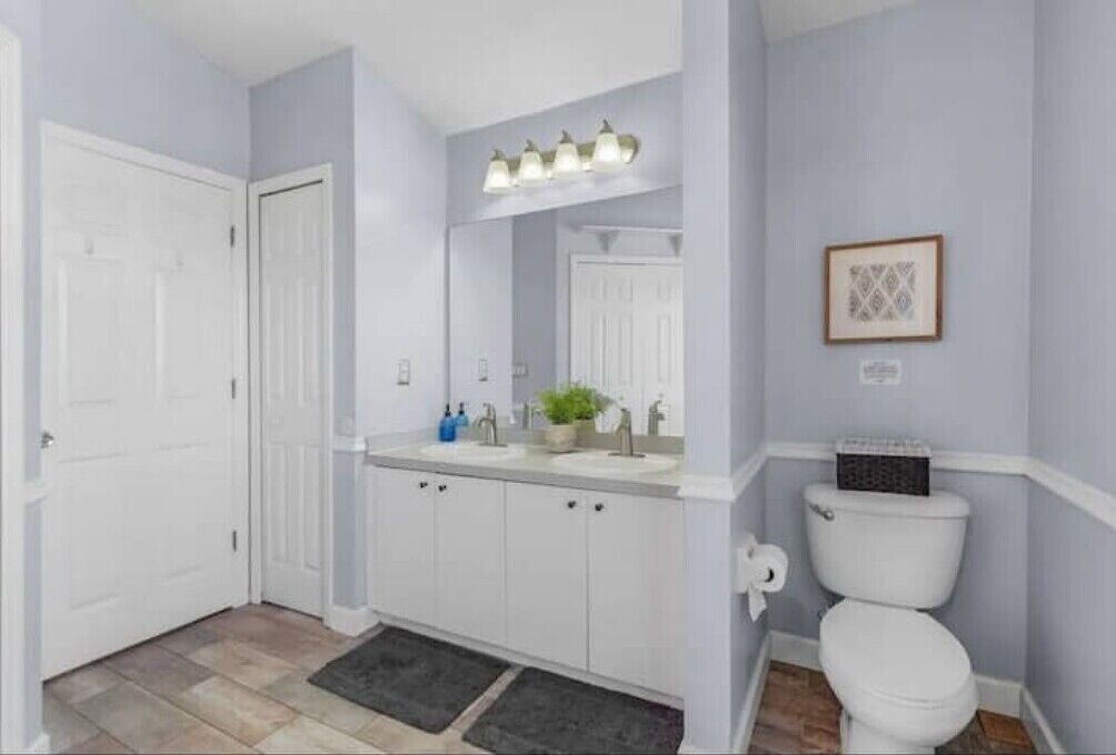 Photo of Bathroom in Jacarandas