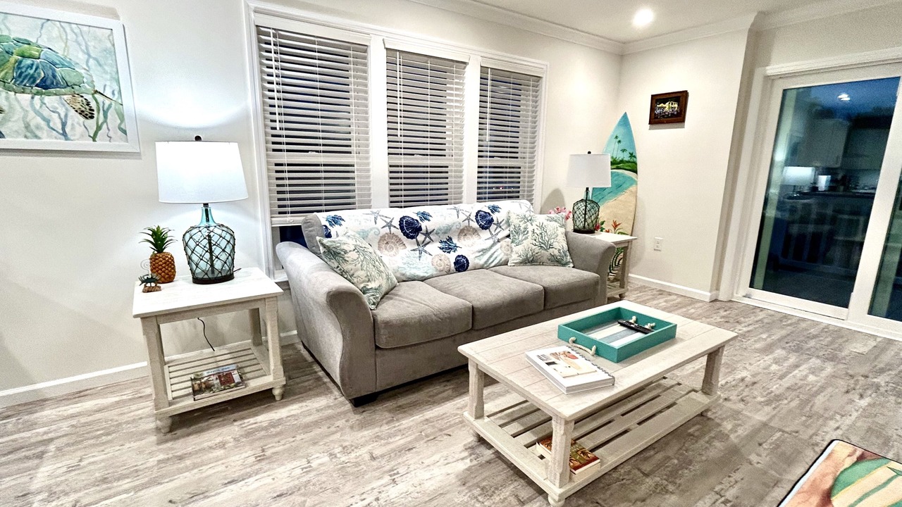 Photo of Livingroom in Jensen Beach
