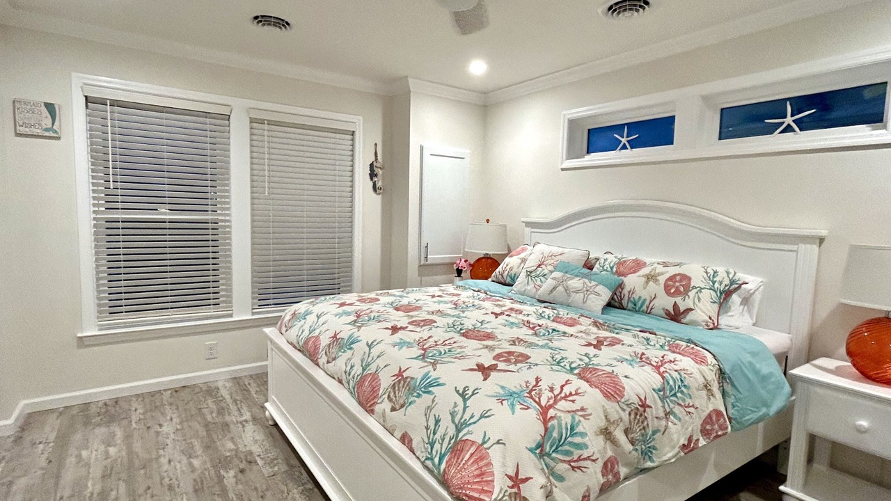 Photo of Bedroom in Jensen Beach