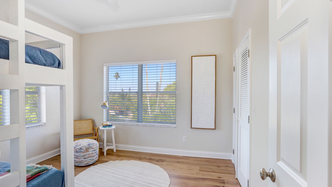 Photo of Bedroom in Redington Beach