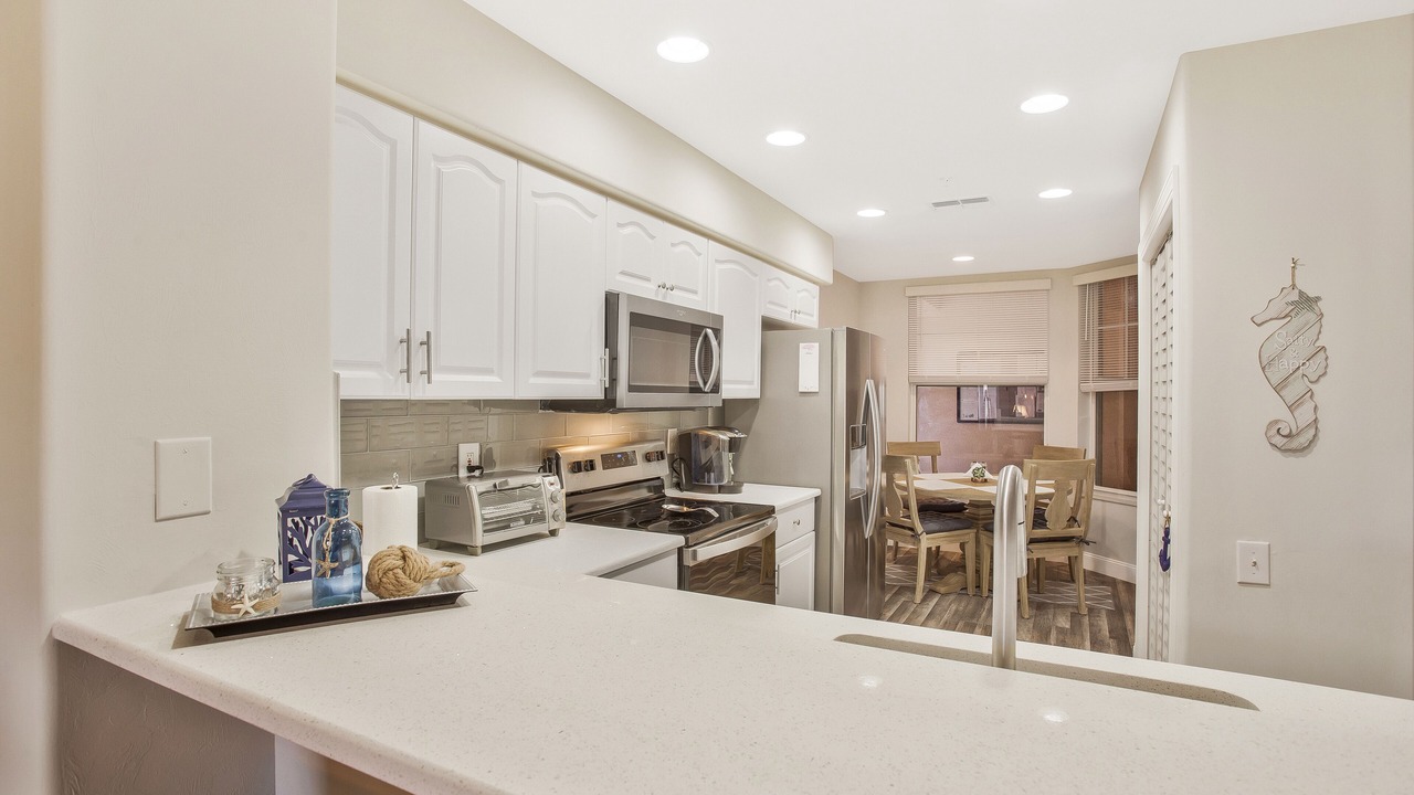 Photo of Kitchen in Tropical Cove