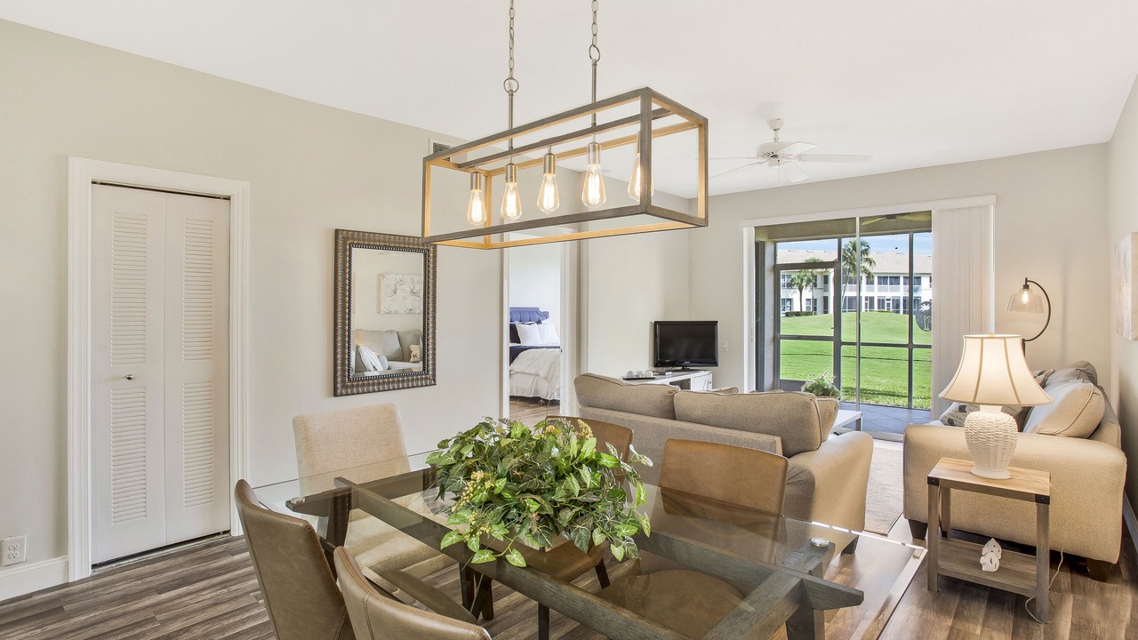 Photo of Livingroom in Tropical Cove