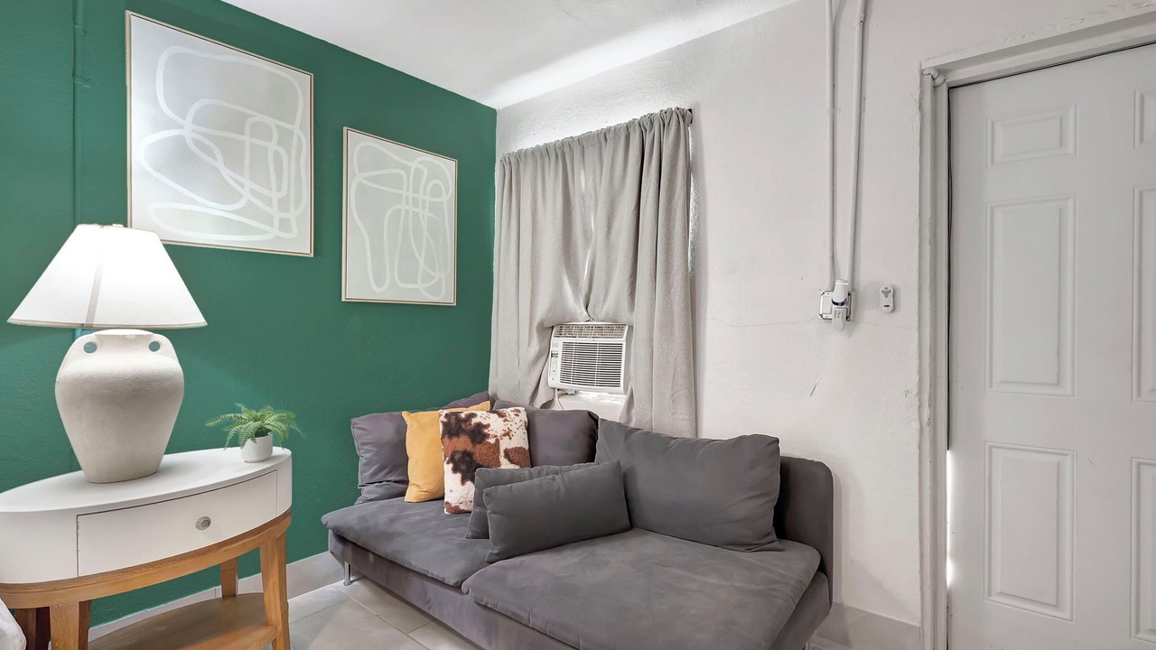 Photo of Livingroom in Bryant