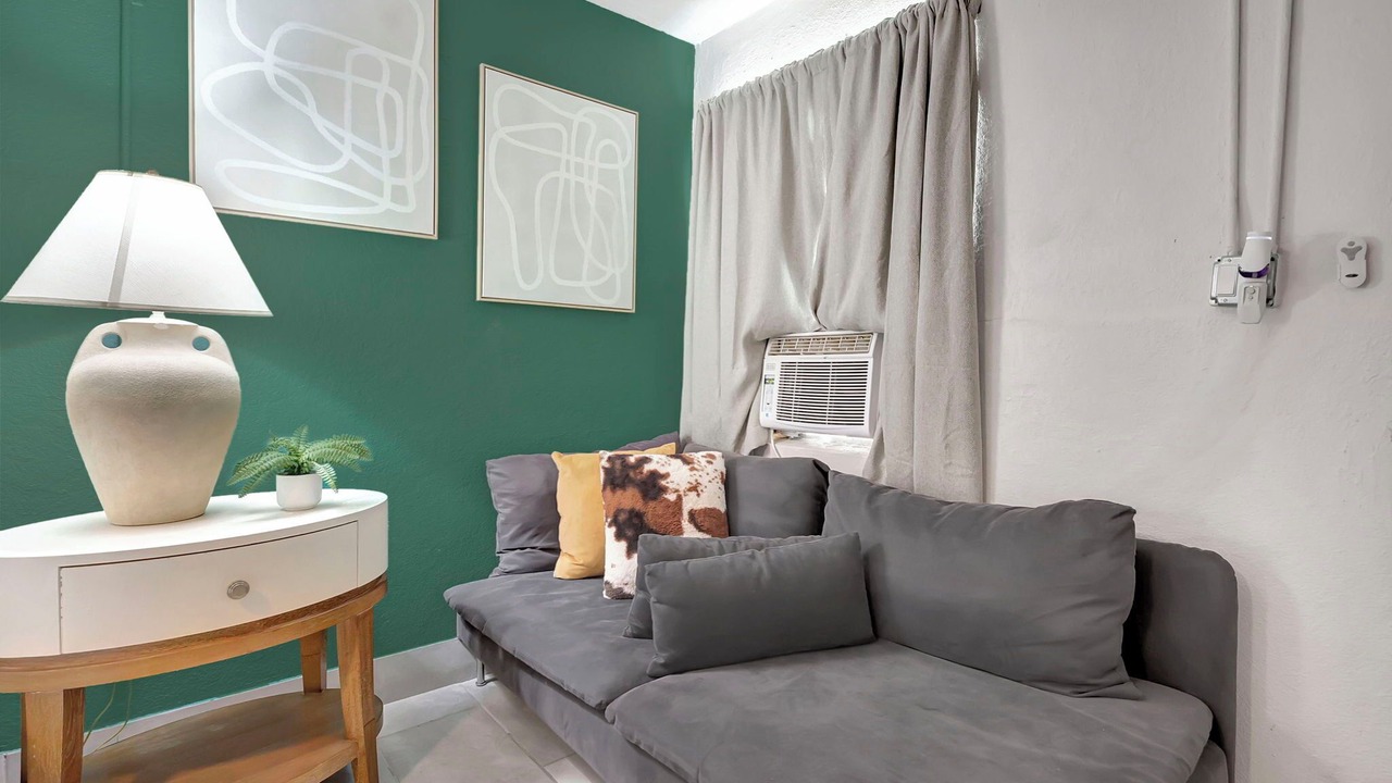 Photo of Livingroom in Bryant