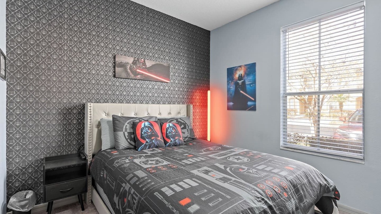 Photo of Bedroom in Regal Palms