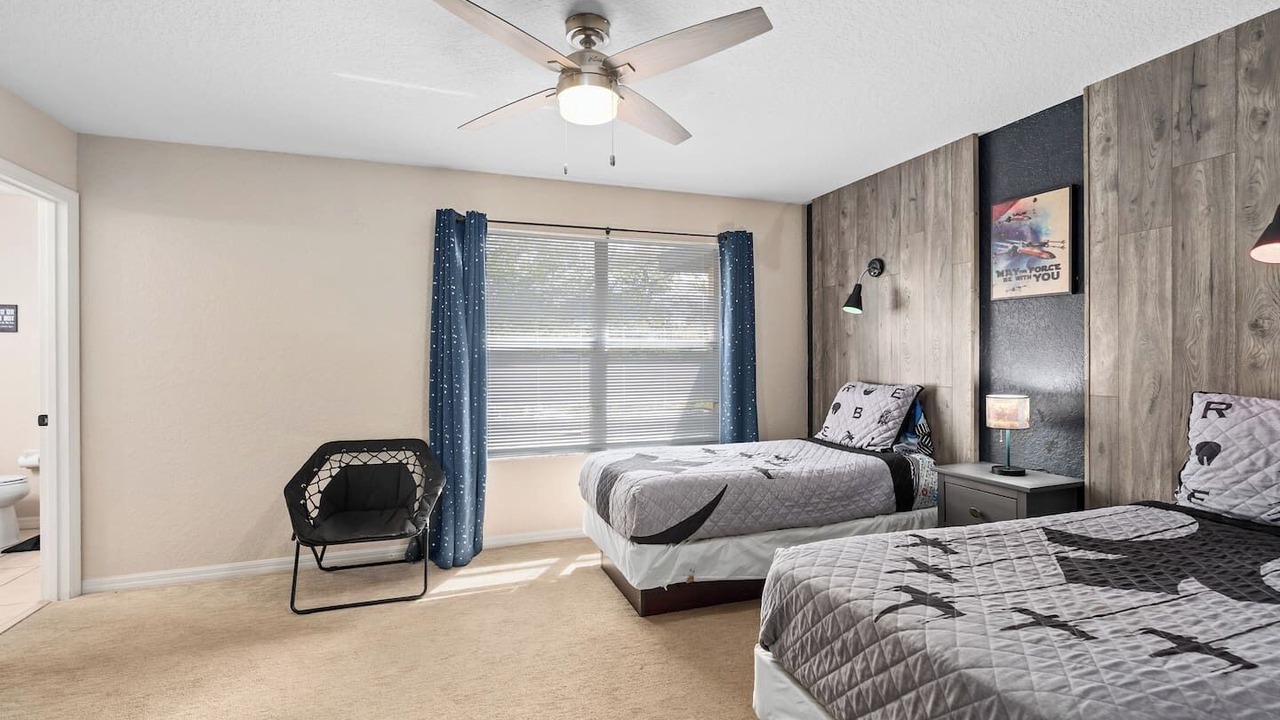Photo of Bedroom in Regal Palms