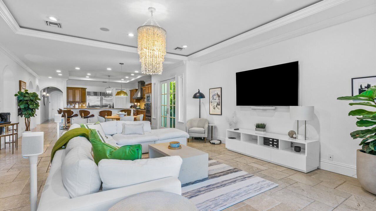 Photo of Livingroom in Hypoluxo Island