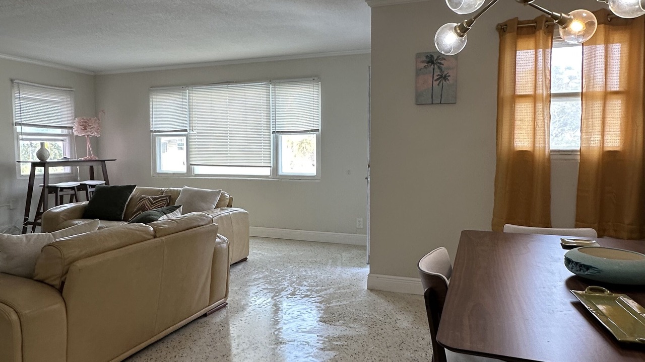 Photo of Livingroom in Whitfield