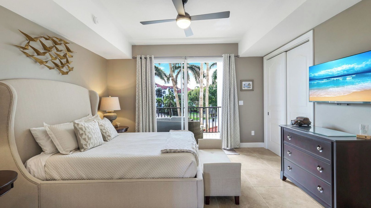 Photo of Bedroom in Isles of Capri
