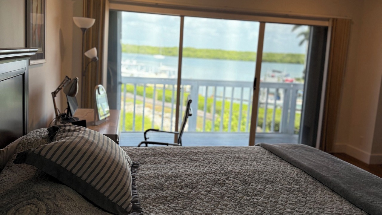 Photo of Bedroom in Fort Pierce Shores