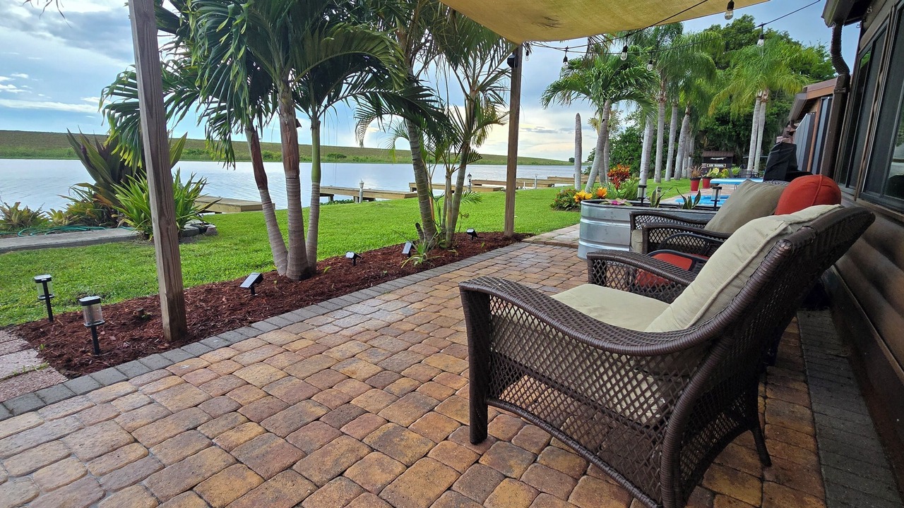 Photo of Patio Balcony in Okeechobee