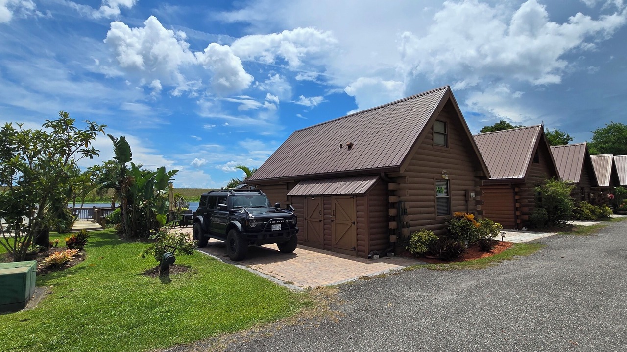 Photo of Outdoor in Okeechobee
