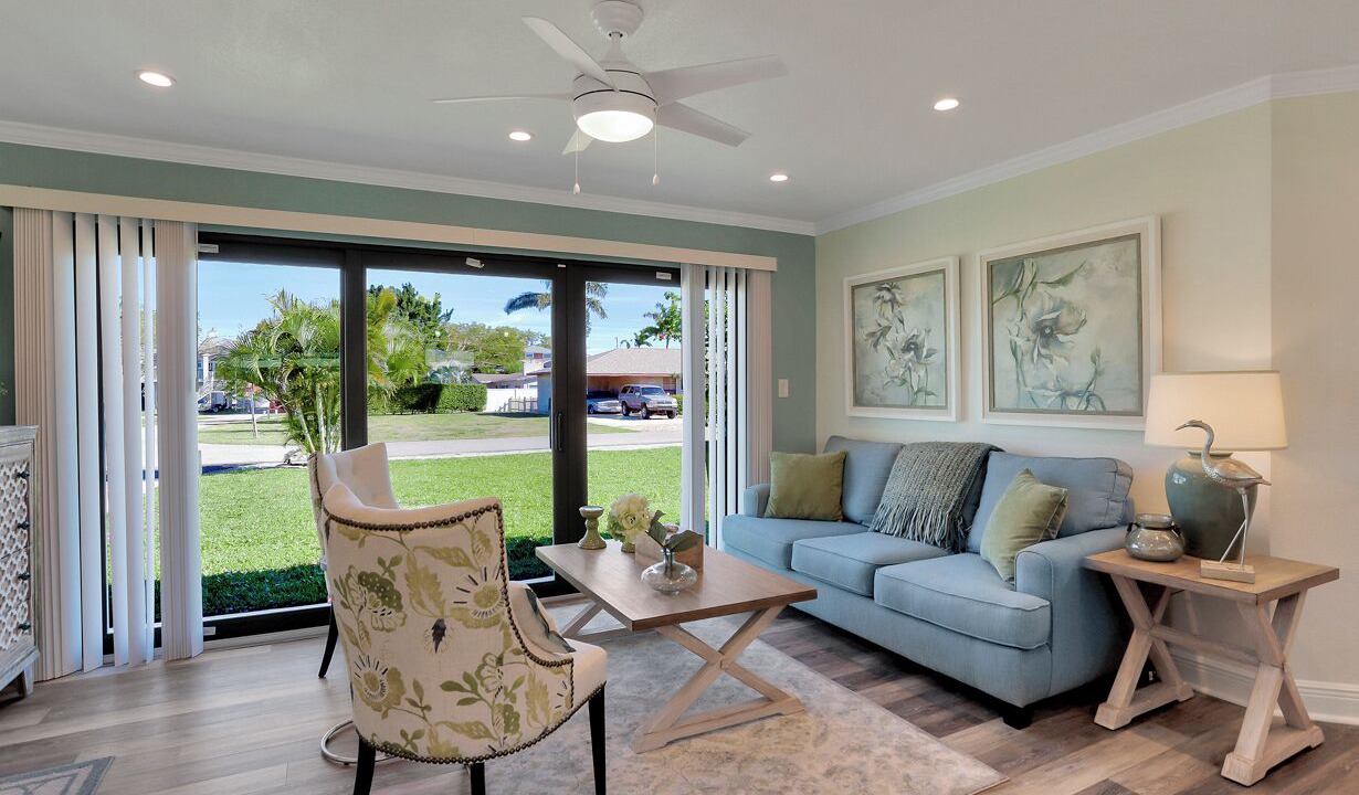 Photo of Livingroom in Bonita Springs