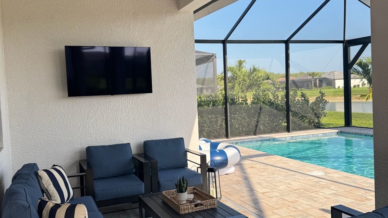 Photo of Outdoor in Estero