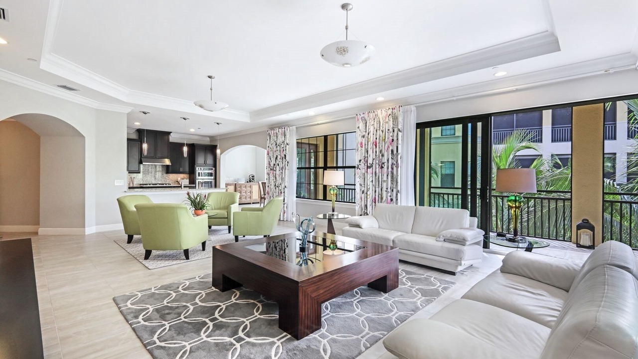 Photo of Livingroom in North Naples