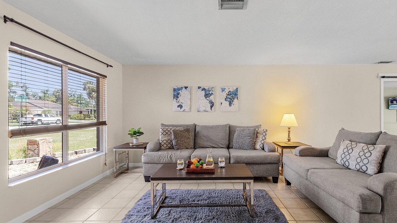Photo of Livingroom in Venice East