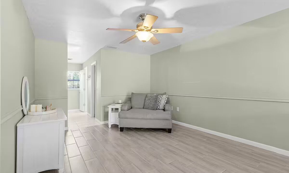 Photo of Livingroom in Venice East