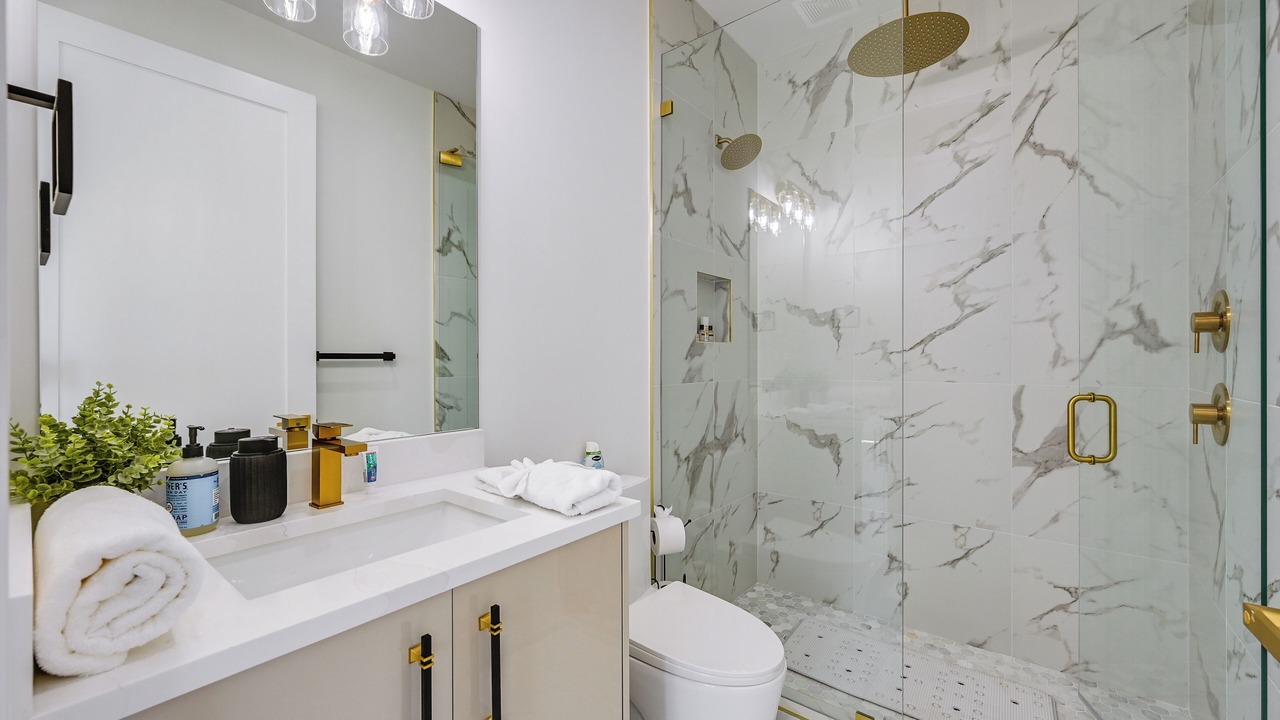 Photo of Bathroom in East Naples