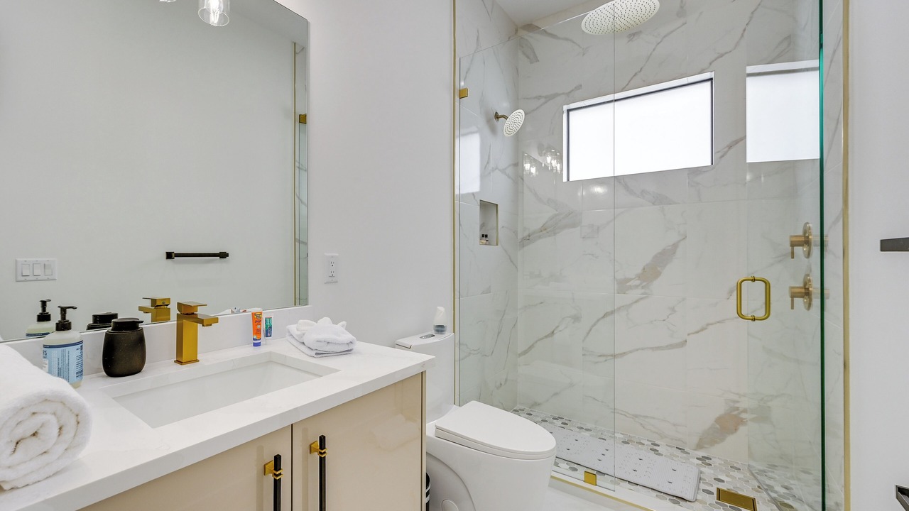 Photo of Bathroom in East Naples