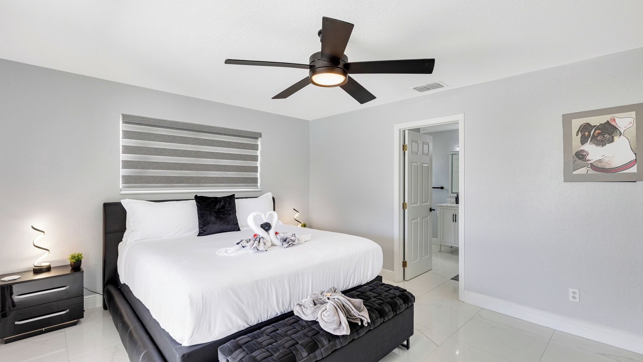 Photo of Bedroom in Diplomat