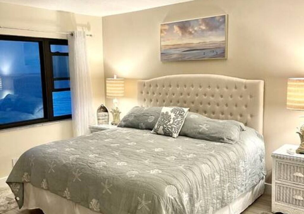 Photo of Bedroom in Hutchinson Island South