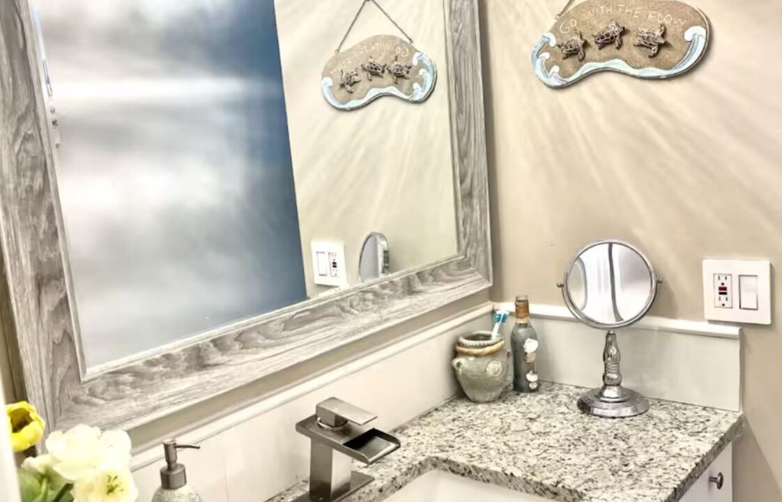 Photo of Bathroom in Hutchinson Island South