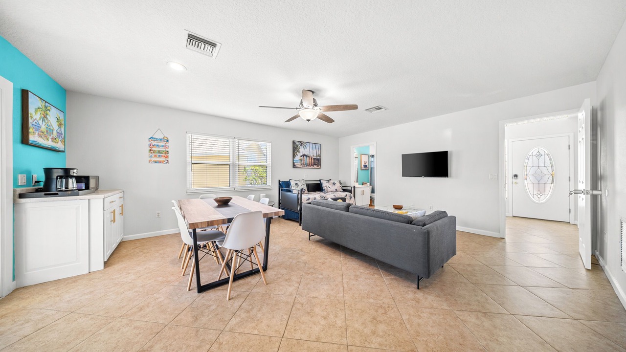 Photo of Livingroom in Fort Pierce