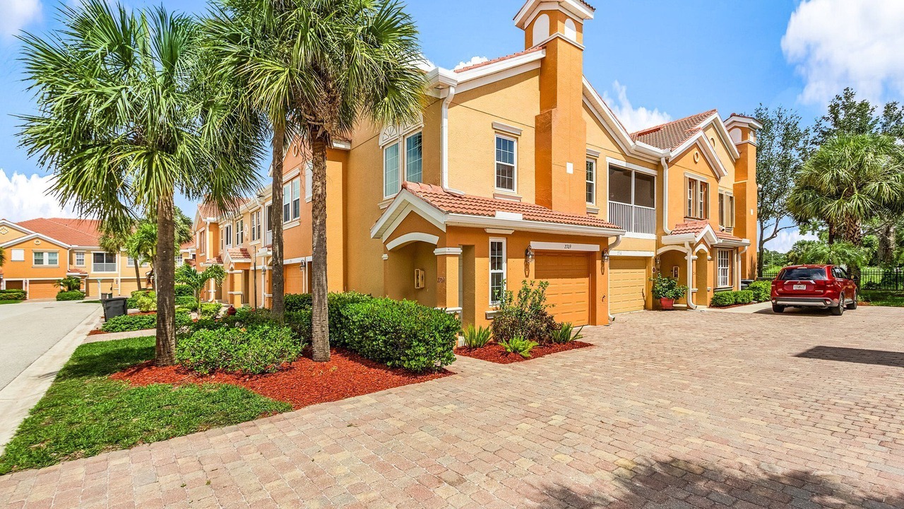 Photo of Outdoor in Diplomat