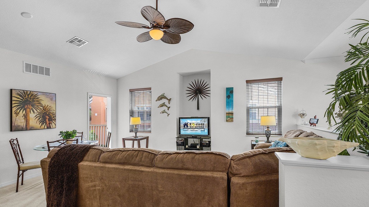 Photo of Livingroom in Diplomat