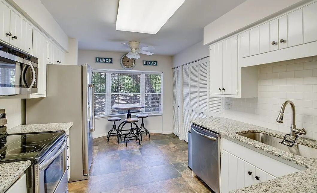 Photo of Kitchen in Indian River Shores