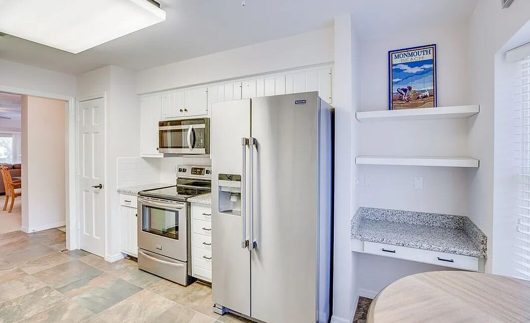 Photo of Kitchen in Indian River Shores