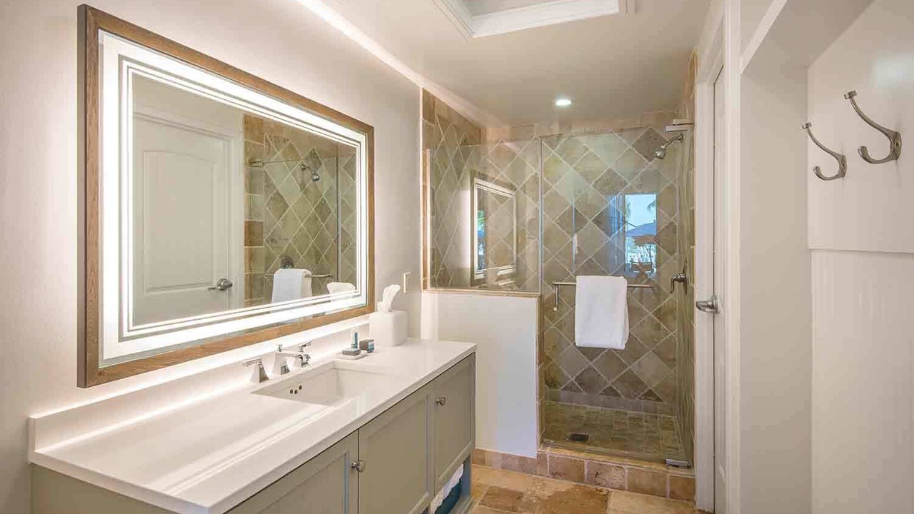 Photo of Bathroom in Marathon