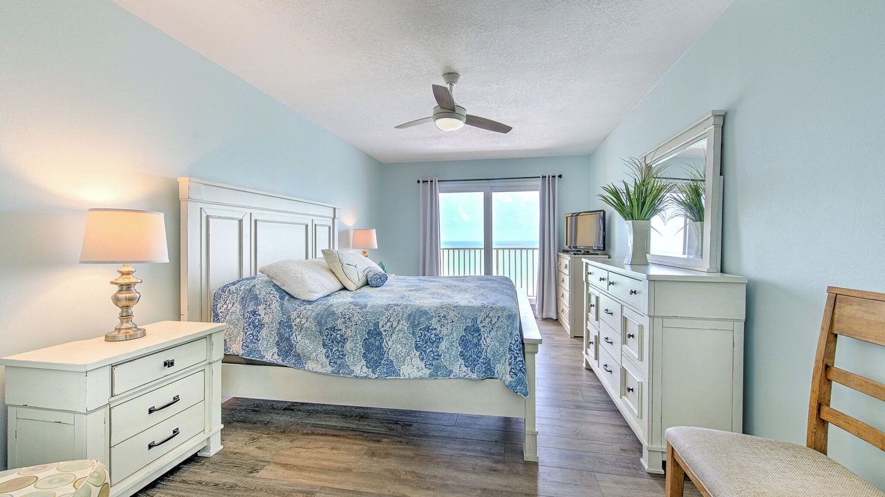 Photo of Bedroom in North Redington Beach