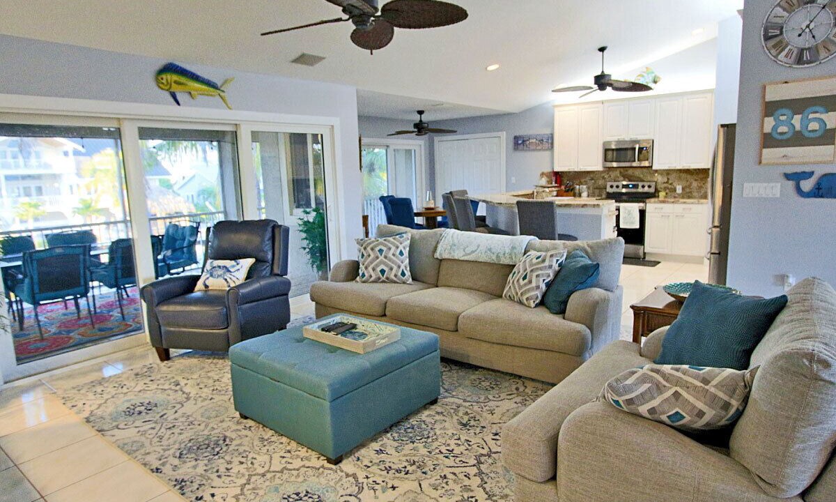 Photo of Bedroom in Venetian Shores