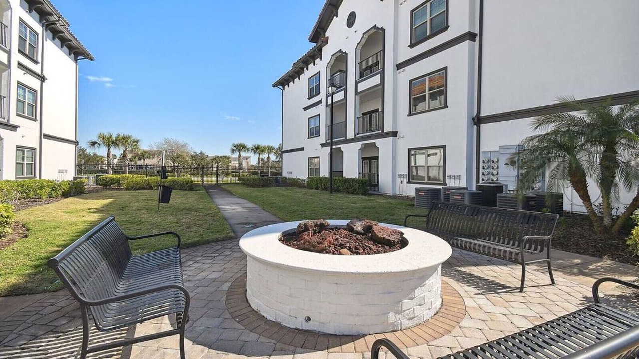Photo of Patio Balcony in Tropic