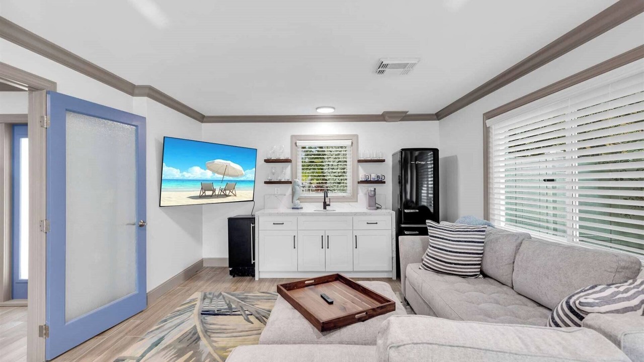 Photo of Livingroom in Marathon